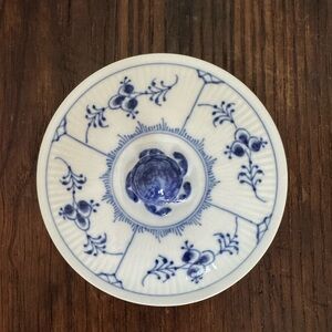 Royal Copenhagen Blue Fluted Plain Lid for Bouillon Cup No. 2199